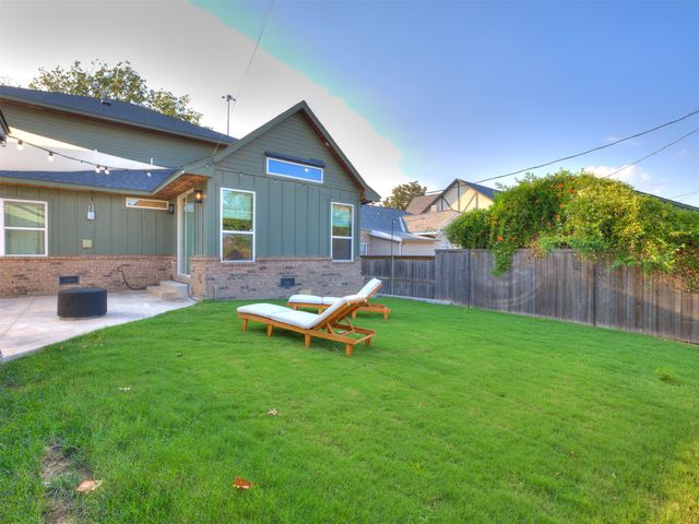 1127 S Norfolk Avenue, Tulsa, OK 74120