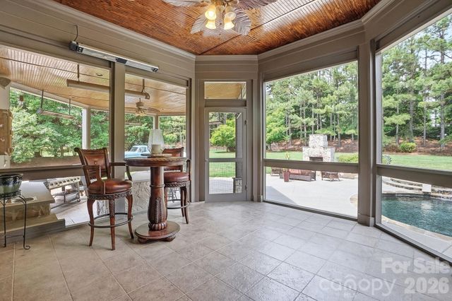 105 Quincy Court, Mooresville, NC 28117