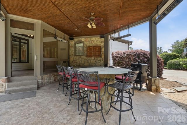 105 Quincy Court, Mooresville, NC 28117