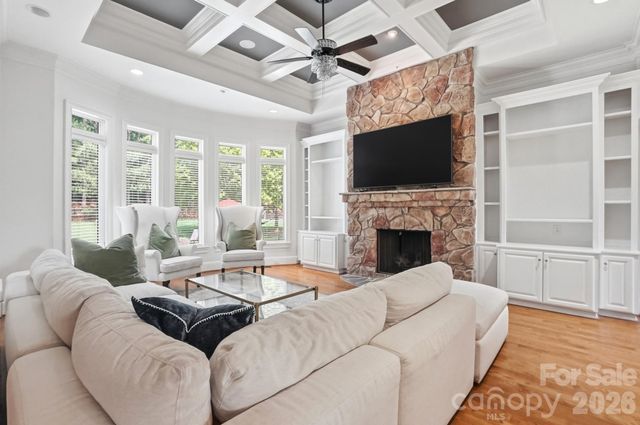 105 Quincy Court, Mooresville, NC 28117