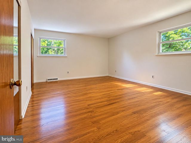 1100 LINDA RD, Wilmington, DE 19810