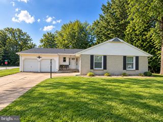 1100 LINDA RD, Wilmington, DE 19810