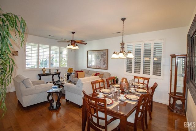 11615 Reagan Road, Bakersfield, CA 93312