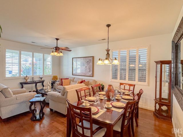 11615 Reagan Road, Bakersfield, CA 93312