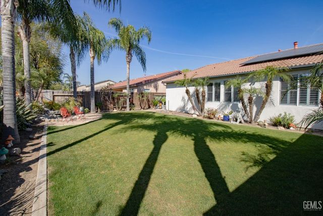 11615 Reagan Road, Bakersfield, CA 93312