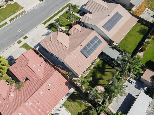 11615 Reagan Road, Bakersfield, CA 93312