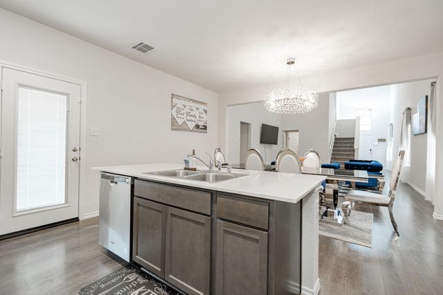 3716 Pincoffs Cove, Crandall, TX 75114