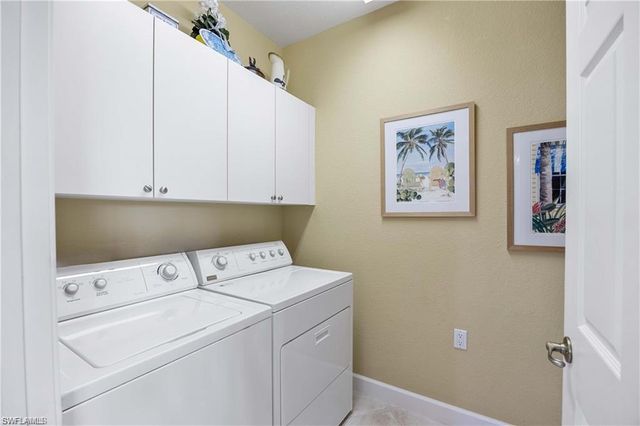 9069 Whimbrel Watch LN # 102, Naples, FL 34109