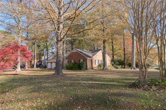 137 Tuckahoe TRCE, Yorktown, VA 23693