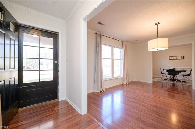 137 Tuckahoe TRCE, Yorktown, VA 23693