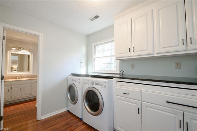 137 Tuckahoe TRCE, Yorktown, VA 23693