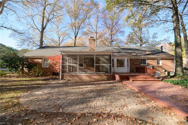 137 Tuckahoe TRCE, Yorktown, VA 23693