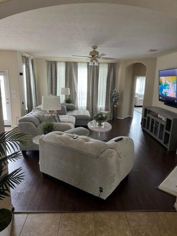 2719 Lake Villa Dr Drive, Missouri City, TX 77459