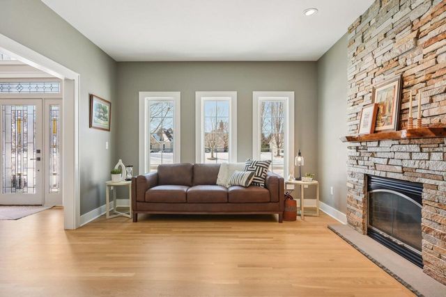 W331N3460 Maplewood ROAD, Nashotah, WI 53058