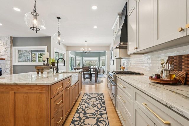 W331N3460 Maplewood ROAD, Nashotah, WI 53058