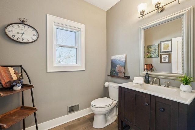 W331N3460 Maplewood ROAD, Nashotah, WI 53058