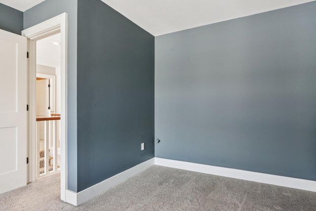 W331N3460 Maplewood ROAD, Nashotah, WI 53058