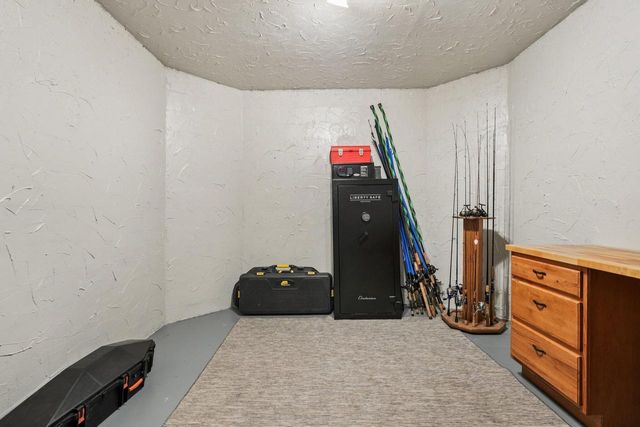 W331N3460 Maplewood ROAD, Nashotah, WI 53058