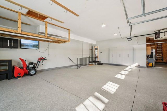 W331N3460 Maplewood ROAD, Nashotah, WI 53058