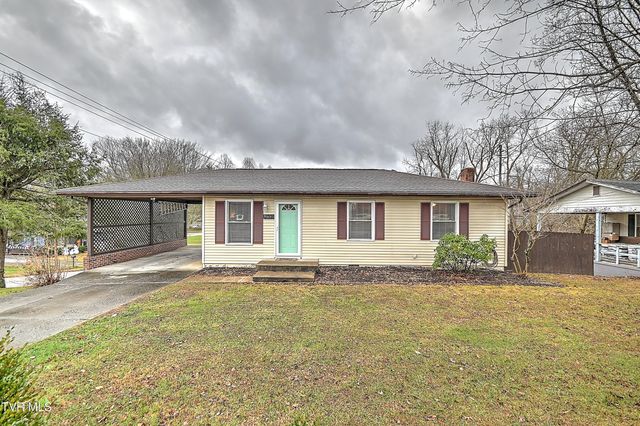2001 Indian Ridge Road, Johnson City, TN 37604