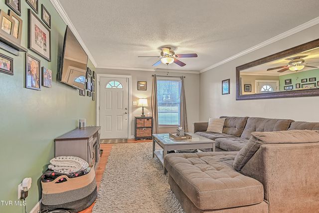 2001 Indian Ridge Road, Johnson City, TN 37604