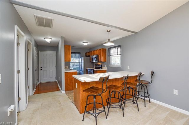 3249 Hyde Place Circle, Winston-salem, NC 27103