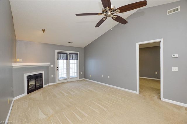 3249 Hyde Place Circle, Winston-salem, NC 27103