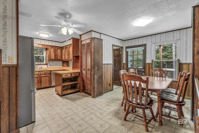 22970 S River Road, Daphne, AL 36526