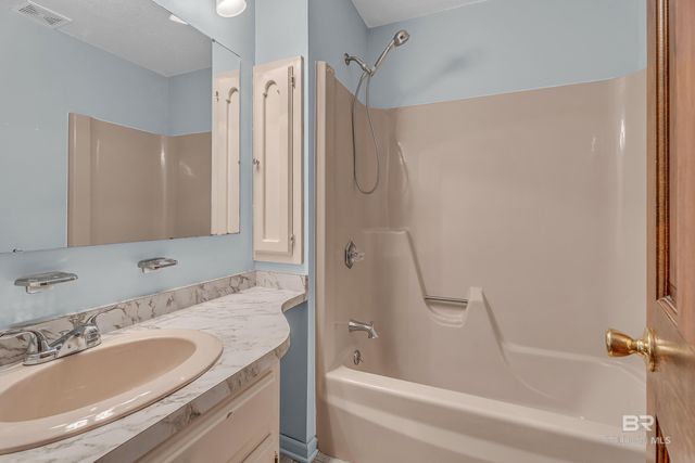 22970 S River Road, Daphne, AL 36526