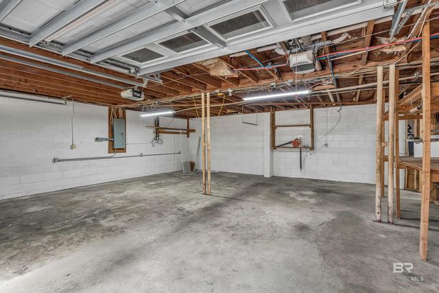 22970 S River Road, Daphne, AL 36526