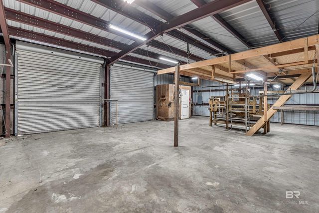 22970 S River Road, Daphne, AL 36526