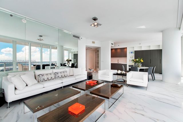 100 S Pointe Dr 3701, Miami Beach, FL 33139
