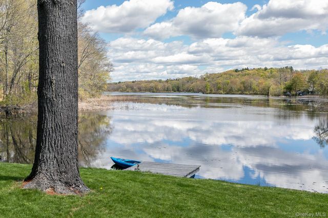 18 Fourth Avenue, Rhinebeck, NY 12572