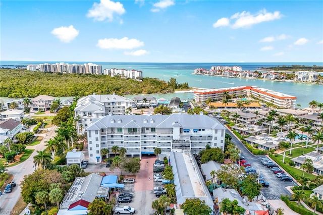 160 Palm ST 208, Marco Island, FL 34145