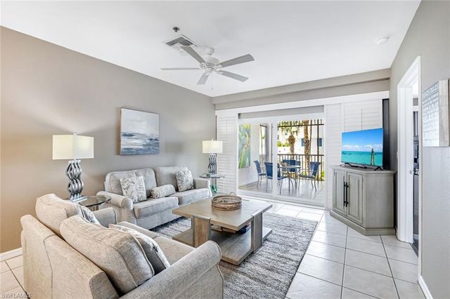 160 Palm ST 208, Marco Island, FL 34145