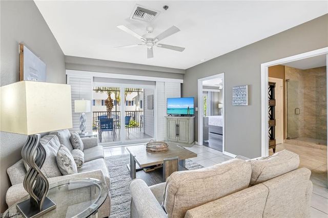 160 Palm ST 208, Marco Island, FL 34145