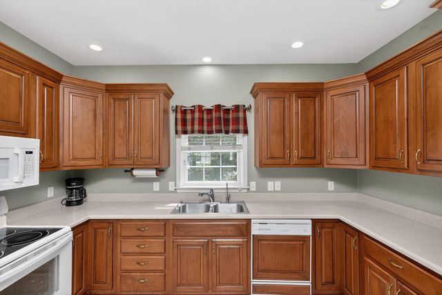 1315 Ashbury Court, Goshen, IN 46526