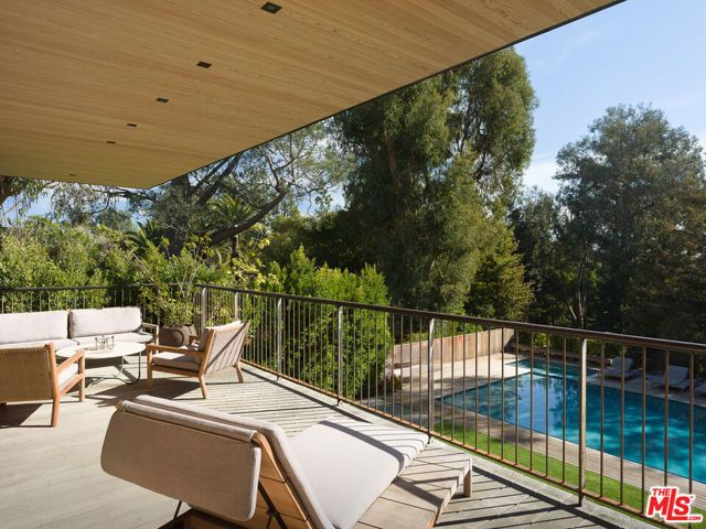 1480 Capri Drive, Pacific Palisades (los Angeles), CA 90272