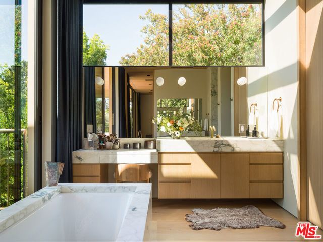 1480 Capri Drive, Pacific Palisades (los Angeles), CA 90272