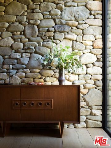 1480 Capri Drive, Pacific Palisades (los Angeles), CA 90272