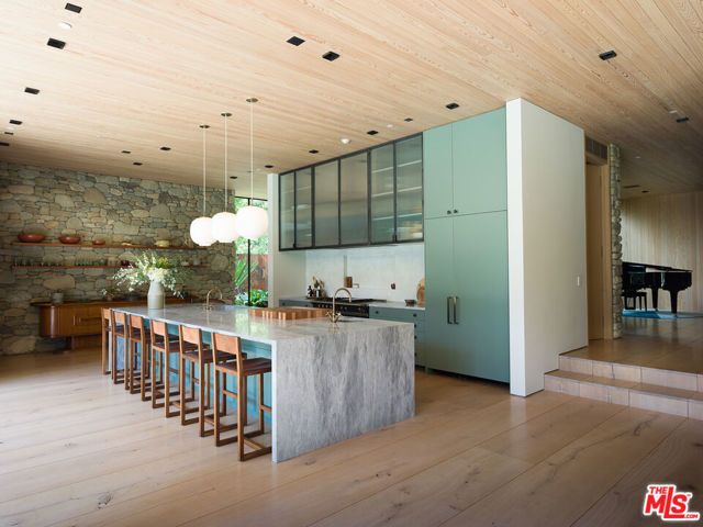 1480 Capri Drive, Pacific Palisades (los Angeles), CA 90272