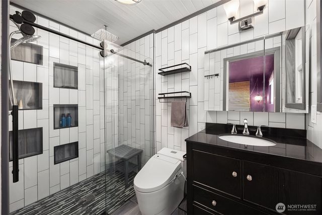 8442 NE 141st Street, Kirkland, WA 98034