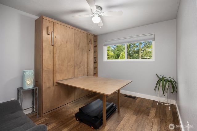 8442 NE 141st Street, Kirkland, WA 98034