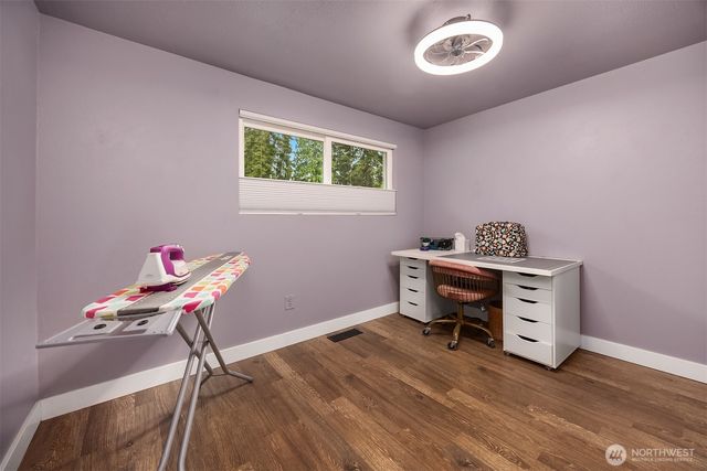 8442 NE 141st Street, Kirkland, WA 98034