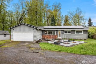8442 NE 141st Street, Kirkland, WA 98034