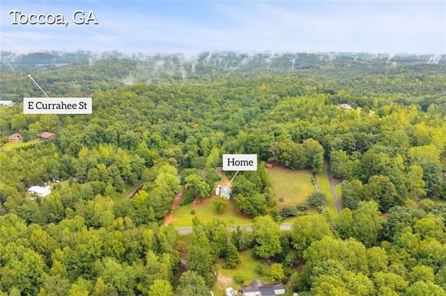 393 N Red Rock Road, Toccoa, GA 30577
