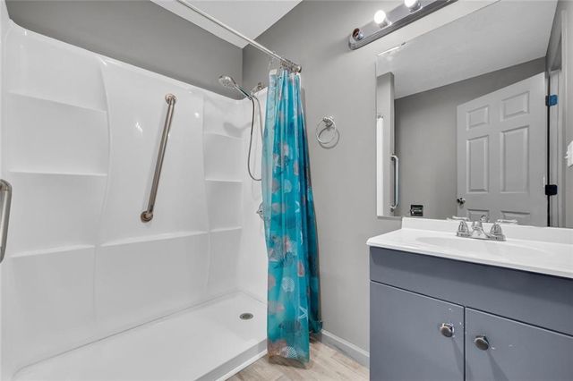 393 N Red Rock Road, Toccoa, GA 30577