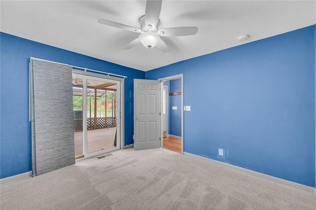 393 N Red Rock Road, Toccoa, GA 30577