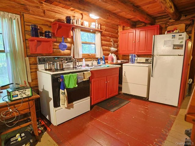 95 Angola Road, Cornwall, NY 12518