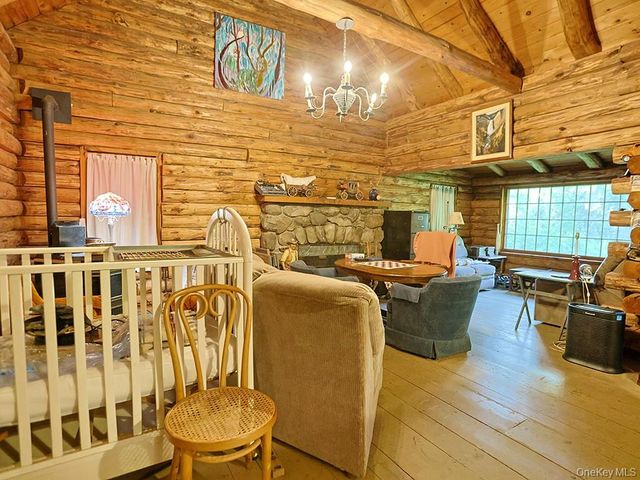 95 Angola Road, Cornwall, NY 12518